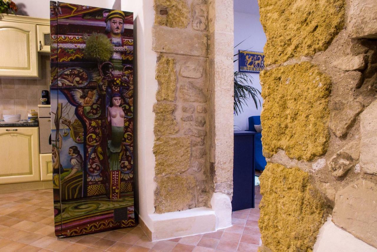 Ortigia Ancient House Apartment Syracuse Bagian luar foto